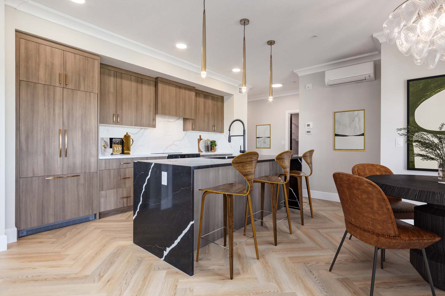 2_Argento_Neo_Kitchen_Virtually Staged